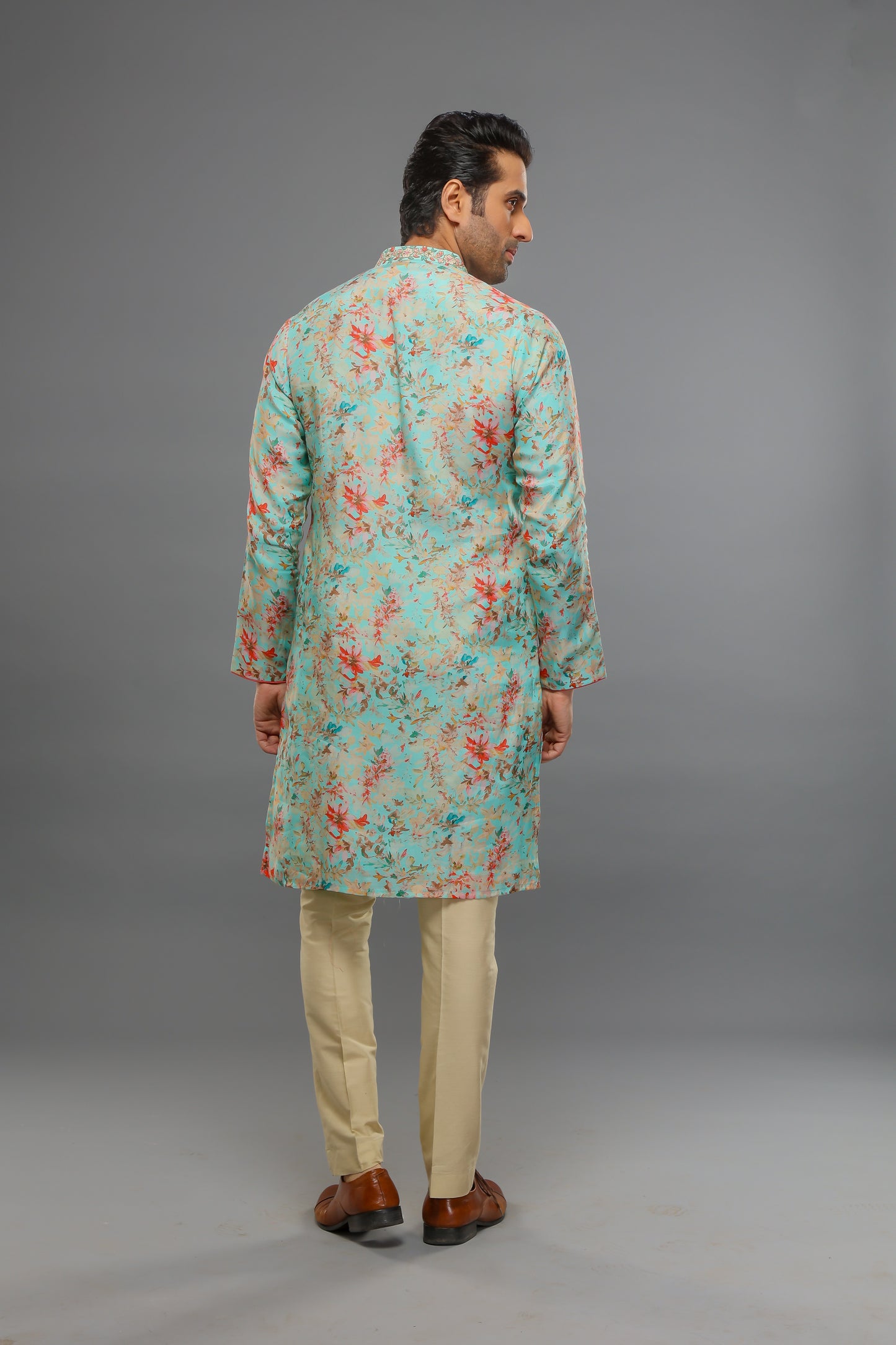 Blue Floral Print Kurta And Pant Set