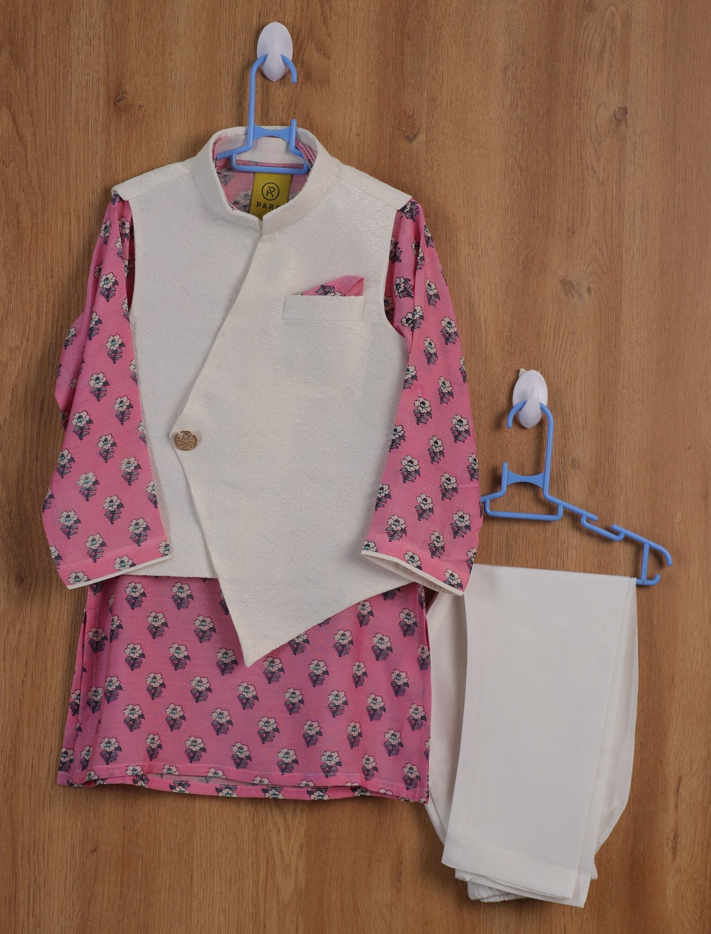 Pink Printed Kurta with white Jaquard Bandi and Pant